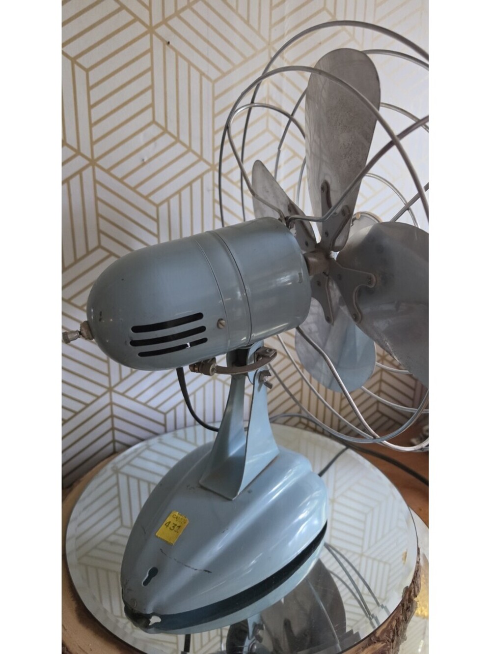 Vintage Blue Coronado Electric Oscillating Fan 12" Aluminum Blades Model 44-1004 - Picture 8 of 13